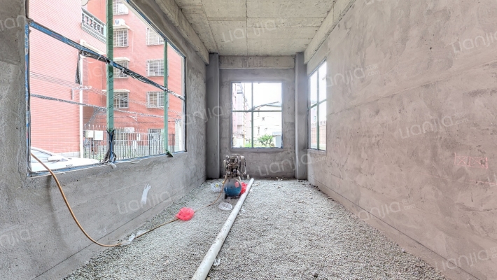 福阳路二手房实景图