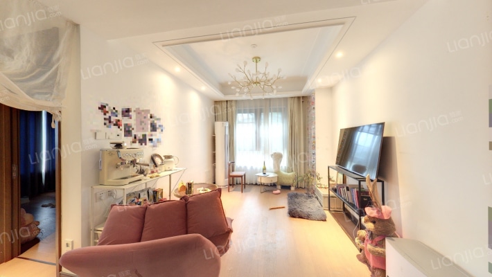 万科彩云湖二手房实景图