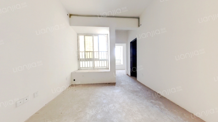 环湖雅居B区B组团二手房实景图