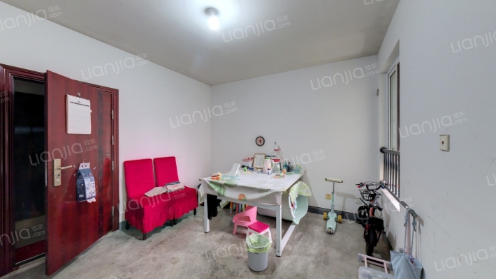 张弄富苑二手房实景图