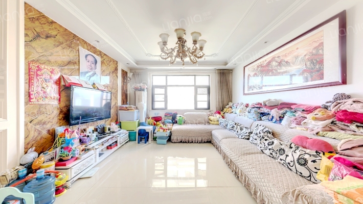 海龙香槟大道二手房实景图