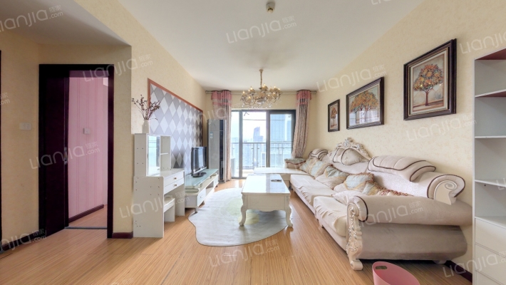 外滩二手房实景图