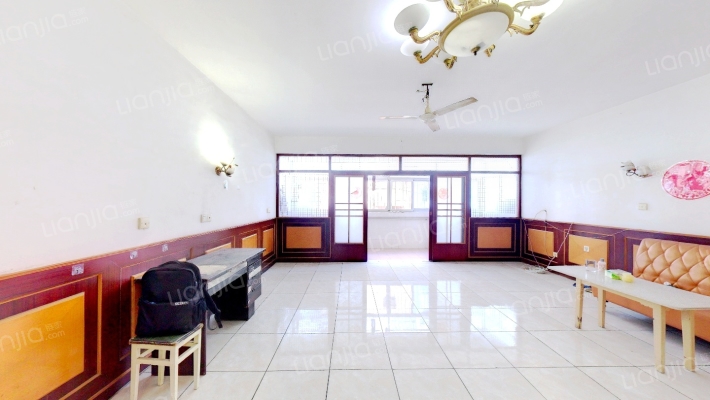 中维公寓二手房实景图