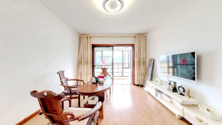 世茂御龙湾二手房实景图