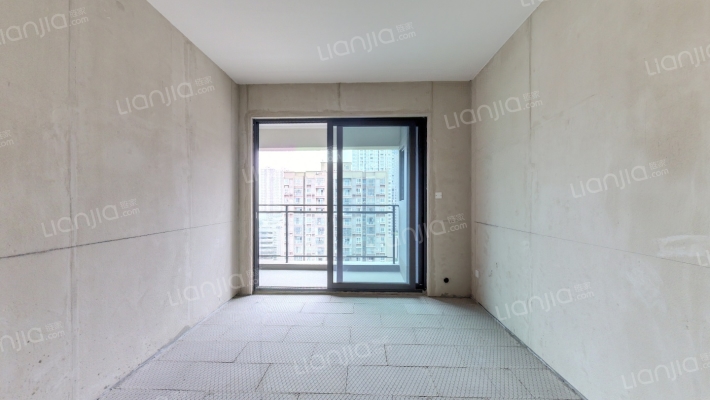 融创0238星潮苑二手房实景图