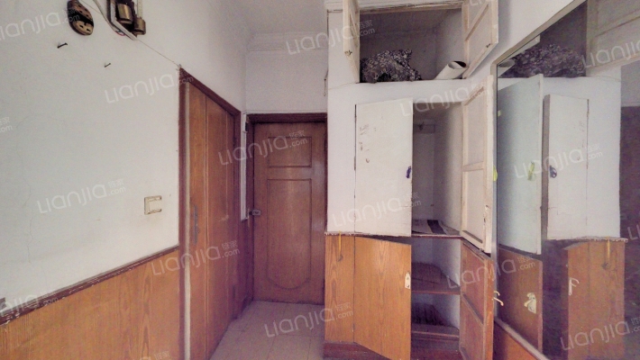 东风路社区二手房实景图