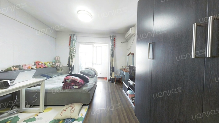 同曦新贵之都二手房实景图