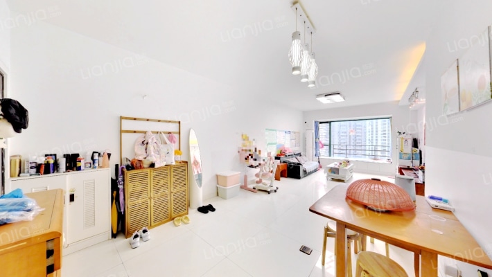 东方时代广场二手房实景图