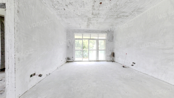 半岛花园二手房实景图