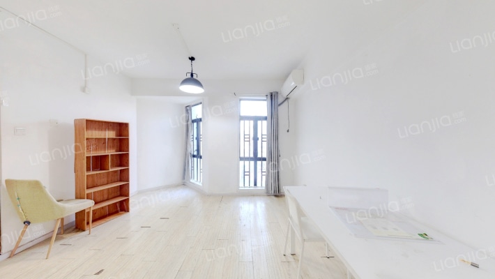 海连大厦二手房实景图