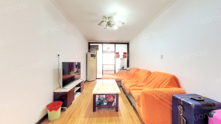 南崂路二手房实景图