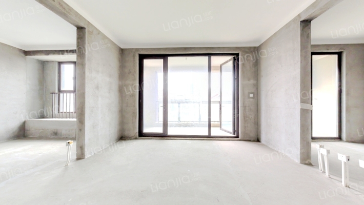 金科博翠山二手房实景图