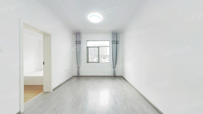 玻璃三厂二手房实景图