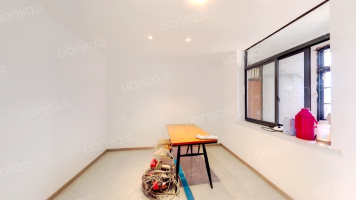 粮食大厦二手房实景图