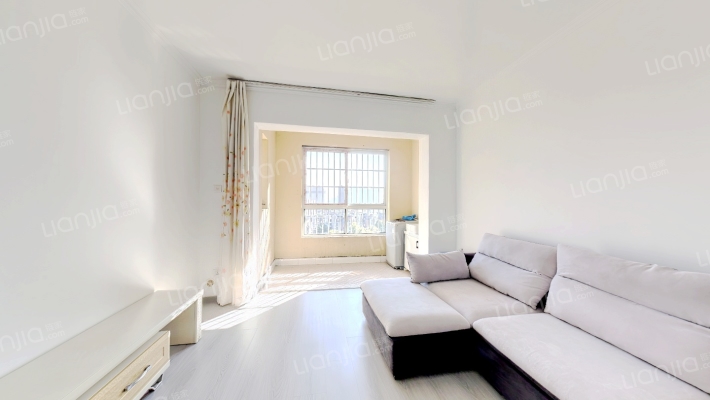 万润嘉园二手房实景图