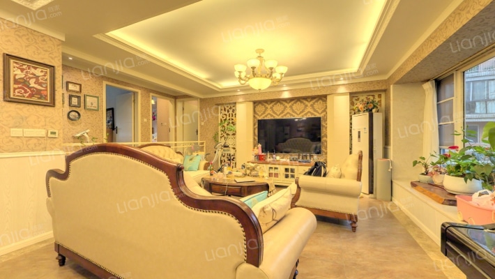 蔚蓝天地二期二手房实景图