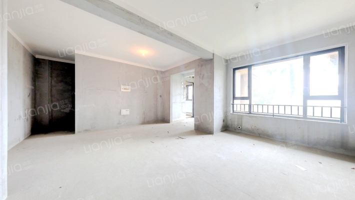 花香郡樾府二手房实景图