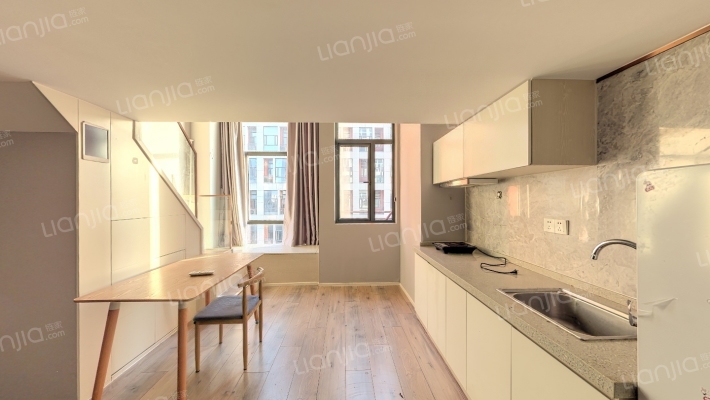 星云二手房实景图