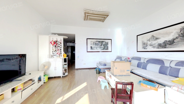 怡东大厦二手房实景图