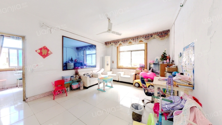 铁机宿舍二手房实景图