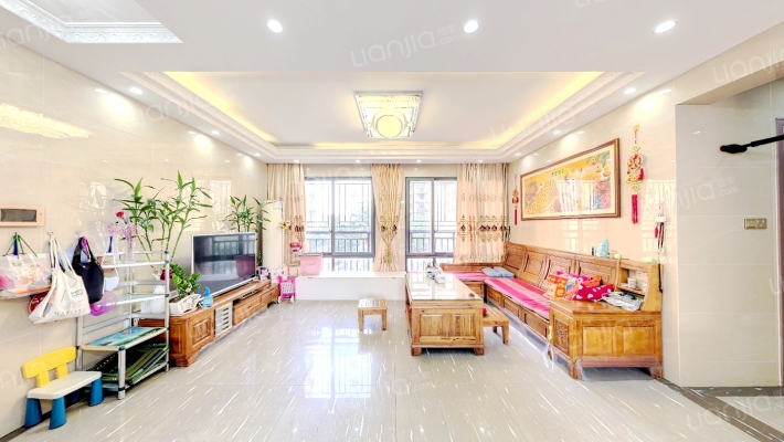 珑耀华府二手房实景图