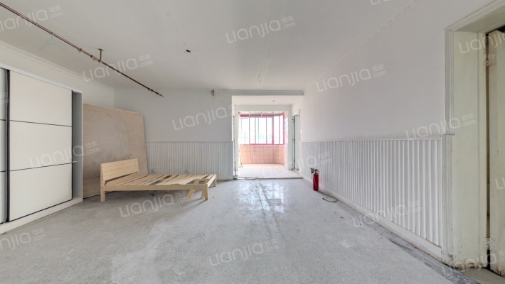 佳信花苑二手房实景图