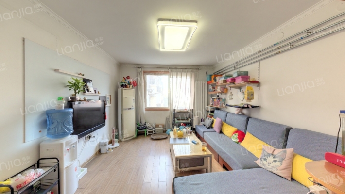 富寓雅居二手房实景图