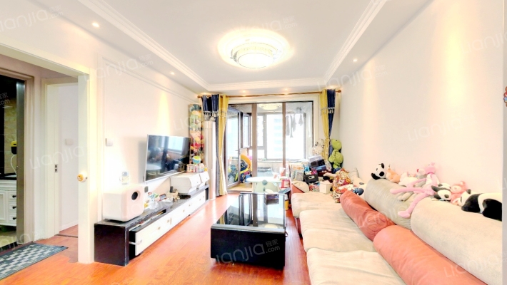 海尔云世界滟澜公馆花园一区二手房实景图