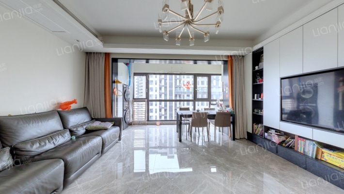 保利云上二手房实景图