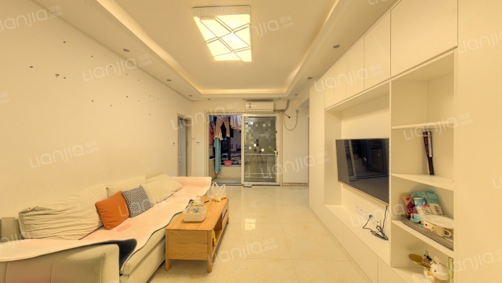 中骏蓝湾香郡二手房实景图