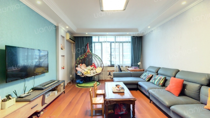 万年路148号二手房实景图