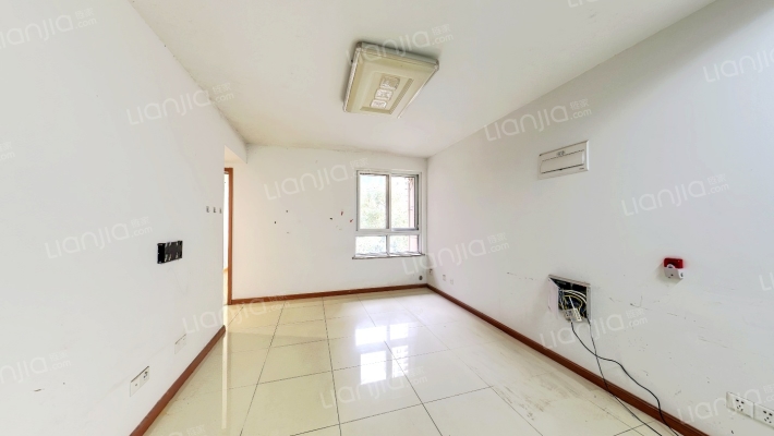 洲岛和园和景苑二手房实景图