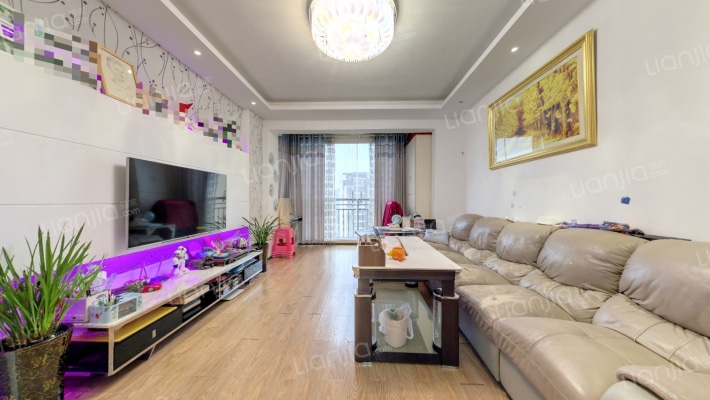汤泉HOUSE二手房实景图