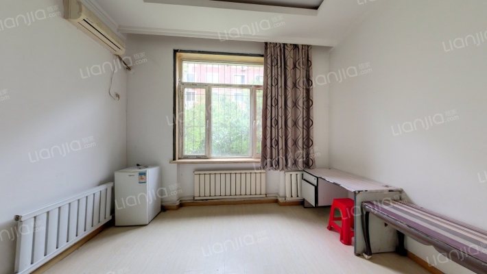 魅力空间公寓二手房实景图