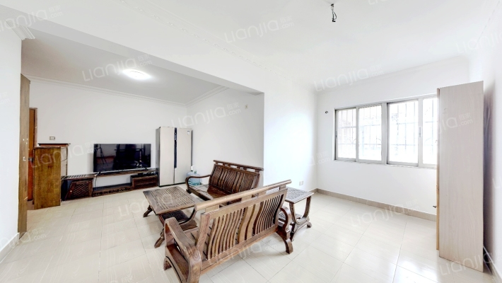 先烈中路81号大院二手房实景图