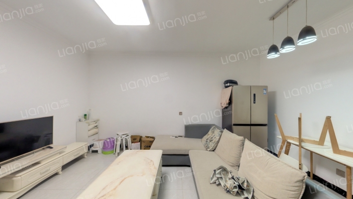 鲜花优活居二手房实景图