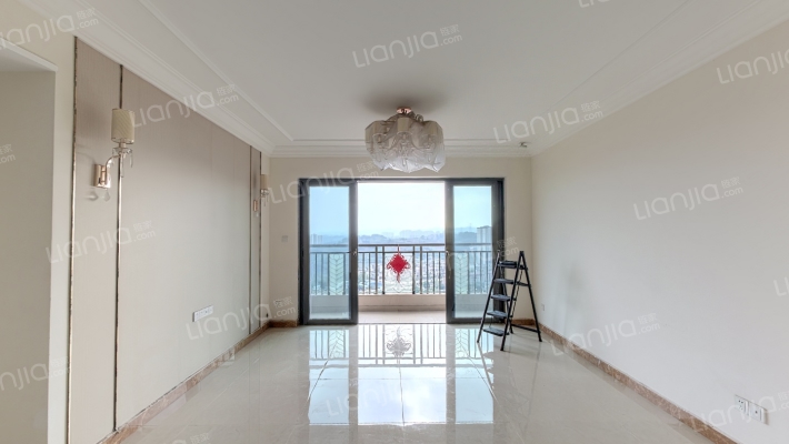 恒大麓山湖二期二手房实景图