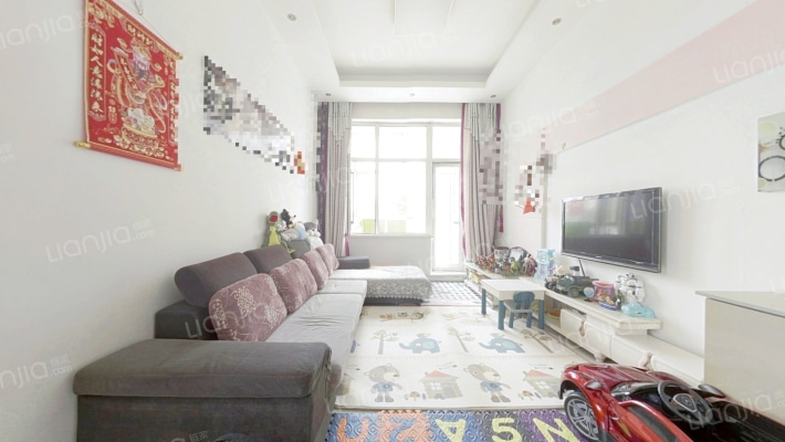 中央湖畔二手房实景图