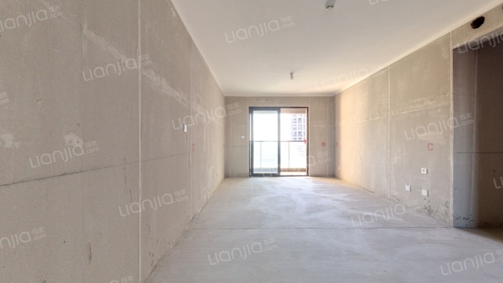 融创城融馨园二手房实景图