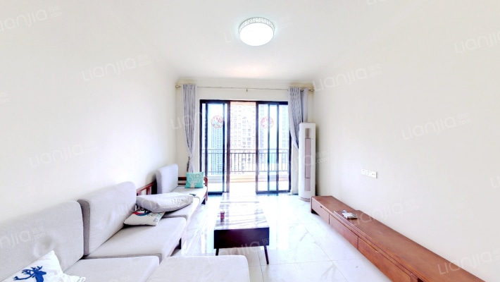 碧桂园凤凰湾蔚蓝苑二手房实景图