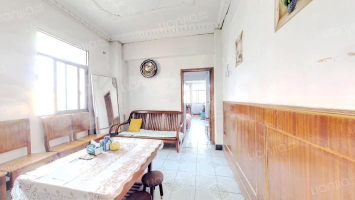 大新社区二手房实景图