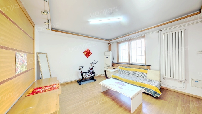 青水家园二手房实景图