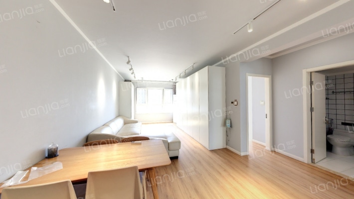 通泰国际公馆二手房实景图