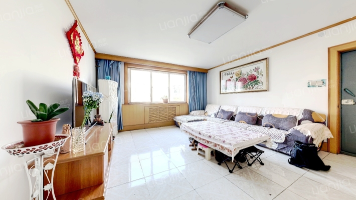 城建学校宿舍二手房实景图