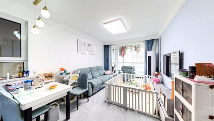 大连海湾城五期二手房实景图