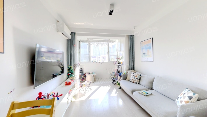 环镇西路39、41弄二手房实景图