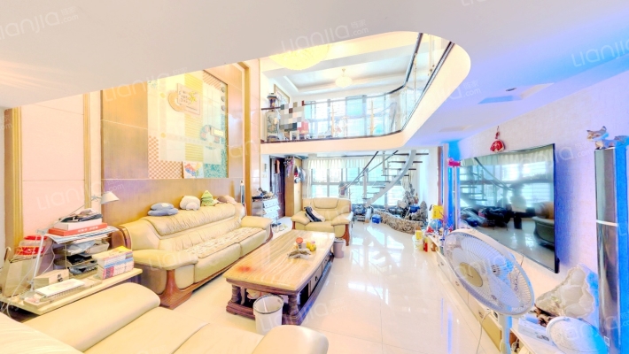 金山城二手房实景图