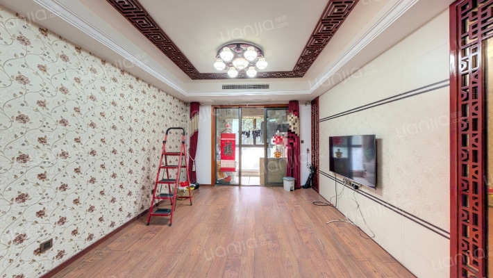 金茂梅溪湖二手房实景图