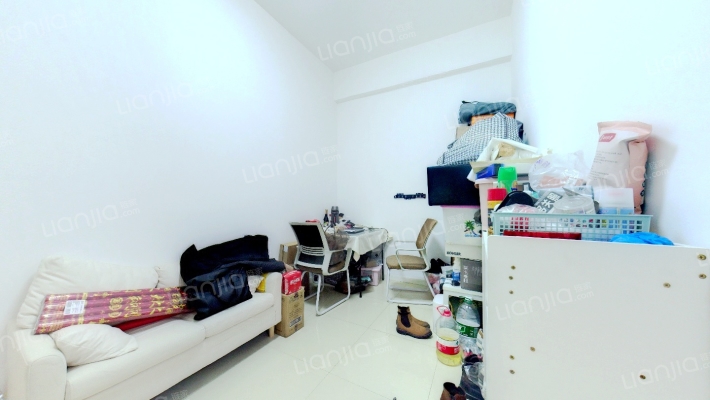 双银国际金融城二手房实景图