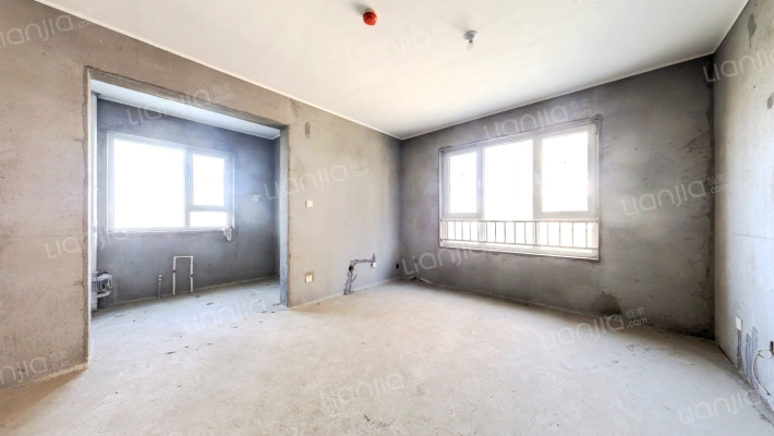 信和居二手房实景图